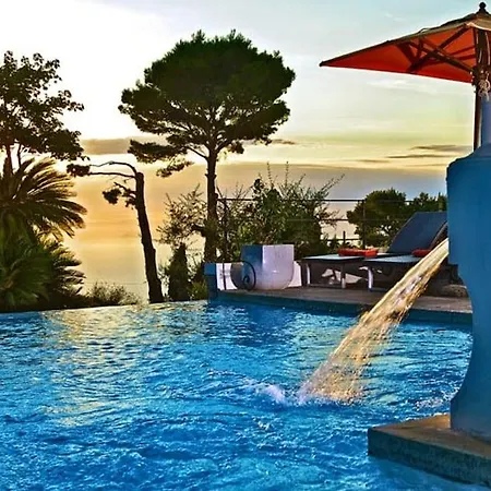 大熊座酒店 阿纳卡普里