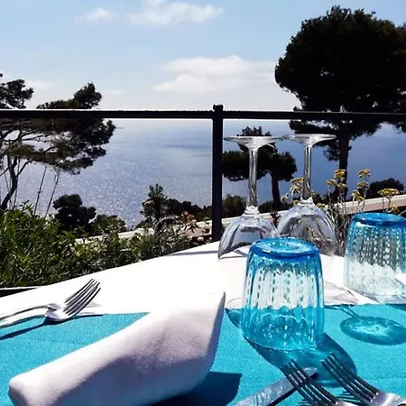 Отель Orsa Maggiore Анакапри
